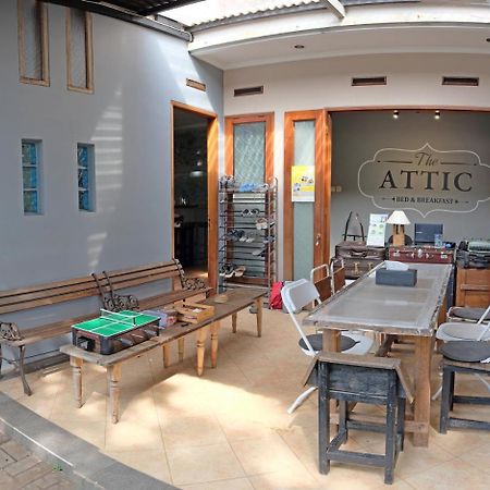 The Attic Bed & Breakfast Bandung Exteriér fotografie